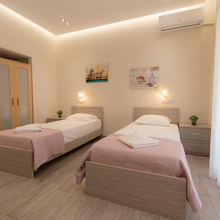 Sabbia Apartments Seafront By Rentalspro Services - Nea Moudania Halkidiki מראה חיצוני תמונה